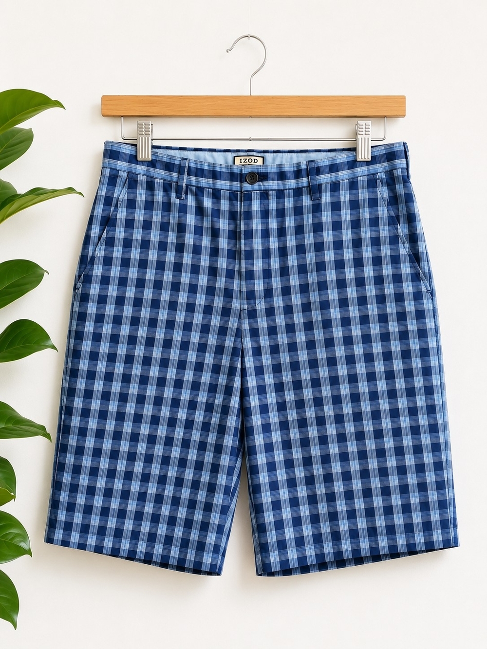 IZOD Blue Plaid Men's Golf Shorts